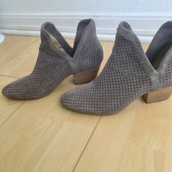 Splendid suede booties, size 7 1/2 - Picture 5 of 7